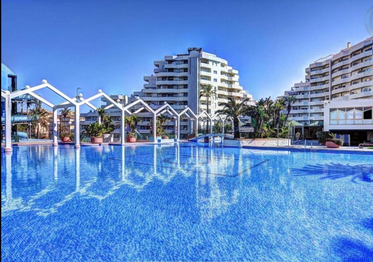 El Estudio De La Playa Benalbeach New 1Bd, Piscinas, Playa Y Vistas Al Mar Ref504 بينالماذينا المظهر الخارجي الصورة