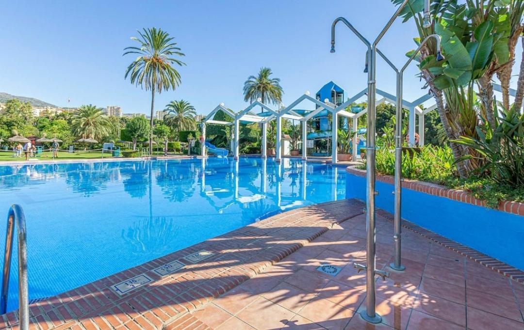 El Estudio De La Playa Benalbeach New 1Bd, Piscinas, Playa Y Vistas Al Mar Ref504 بينالماذينا المظهر الخارجي الصورة